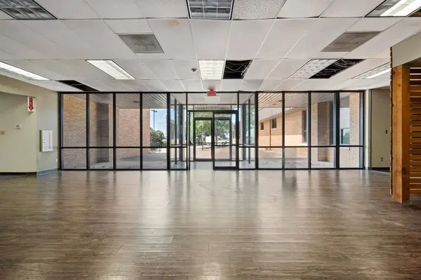 1101 N Carroll Avenue, Southlake, TX 76092