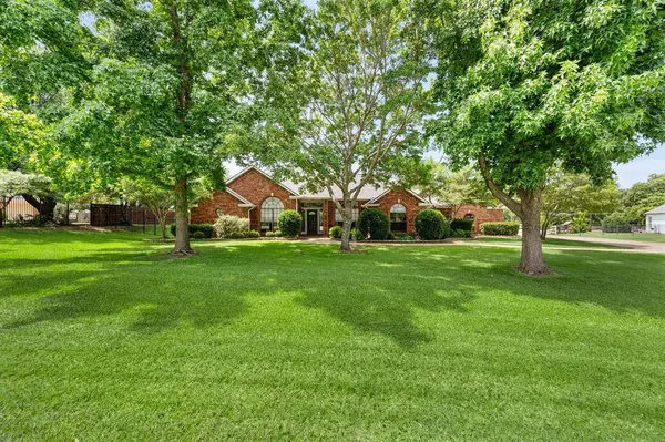 1916 Pearson Crossing, Keller, TX 76248
