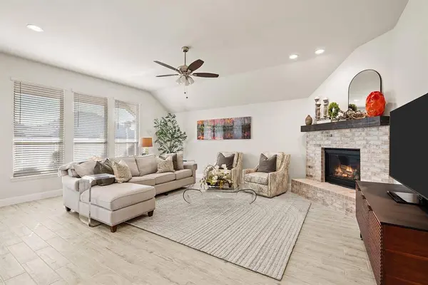 1019 Silver Sage Drive, Justin, TX 76247