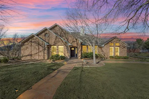 1000 Raven Bend Court, Southlake, TX 76092