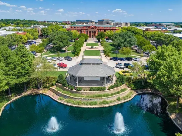 1000 Raven Bend Court, Southlake, TX 76092