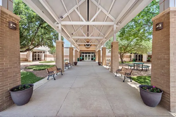 801 Shady Oaks, Southlake, TX 76092