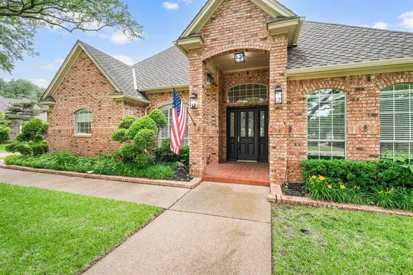 5302 Maple Lane, Colleyville, TX 76034