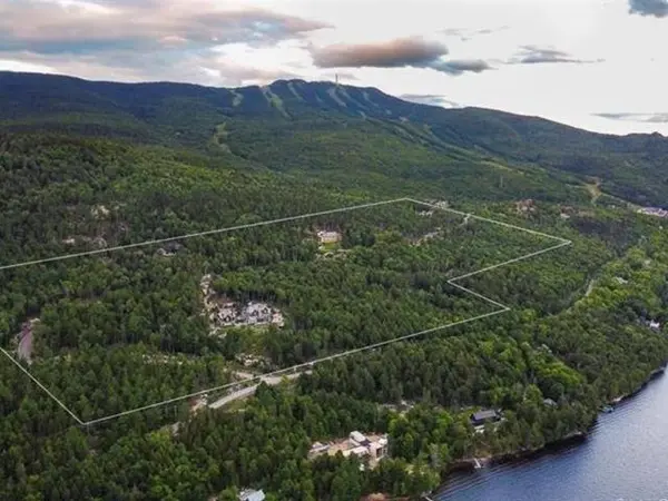 Ch. Desmarais, Mont-tremblant, QC J8E1E6