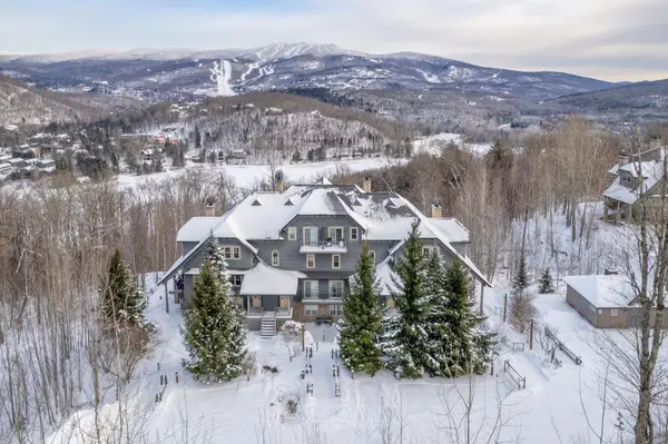 260 Rue du Mont-Plaisant #9, Mont-tremblant, QC J8E1L2