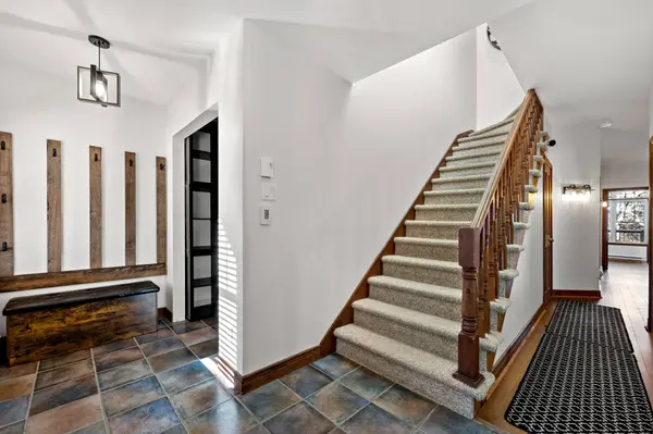 195 Rue du Mont-Plaisant #4, Mont-tremblant, QC J8E1L2