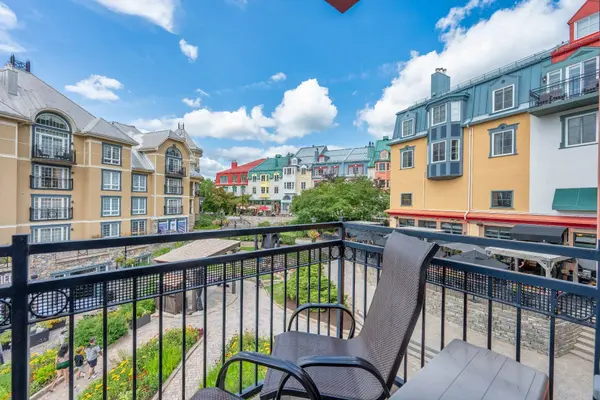 116 Ch. de Kandahar #350-352, Mont-tremblant, QC J8E1B1