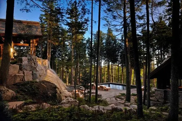 802 Ch. des Skieurs, Mont-tremblant, QC J8E3M8