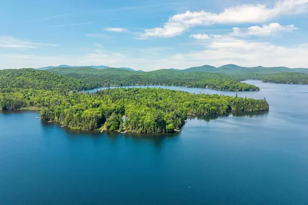 116 Ch. des Alouettes, Lac-supérieur, QC J0T1J0