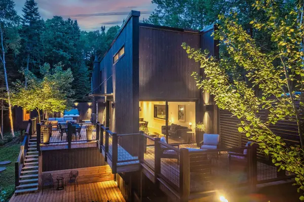 145 Ch. des Hirondelles, Saint-faustin/lac-carré, QC J0T2G0