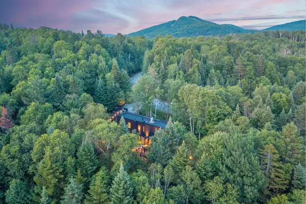 145 Ch. des Hirondelles, Saint-faustin/lac-carré, QC J0T2G0
