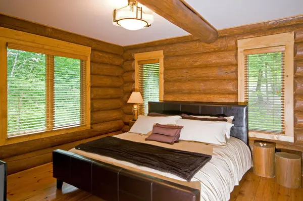 325 Ch. des Eaux-Vives, Mont-tremblant, QC J8E1R8