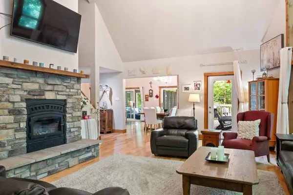 5321 Allée des Baumiers, Lac-tremblant-nord, QC J8E1A2