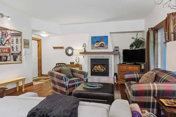 103 Ch. de l'Érablière #4, Mont-tremblant, QC J8E1H5