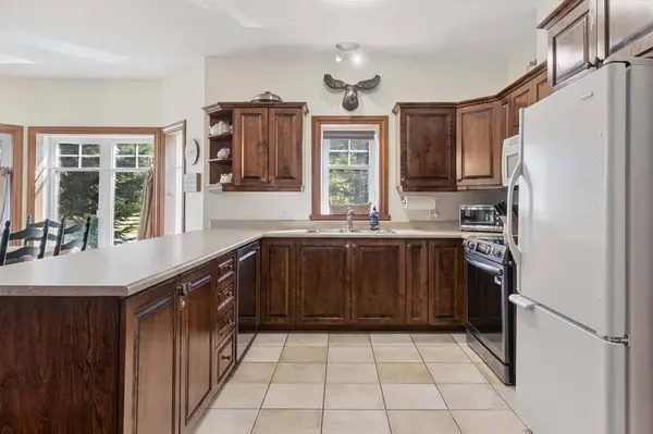 103 Ch. de l'Érablière #4, Mont-tremblant, QC J8E1H5