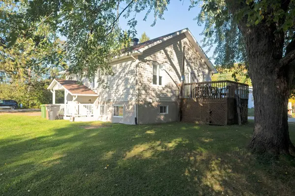 1356 -1358 Rue Piché, Mont-tremblant, QC J8E2M9