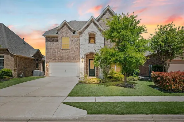 1860 Halifax Street, Roanoke, TX 76262