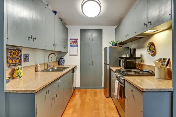 60 Surrey Lane, San Rafael, CA 94903