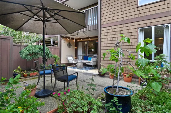 60 Surrey Lane, San Rafael, CA 94903