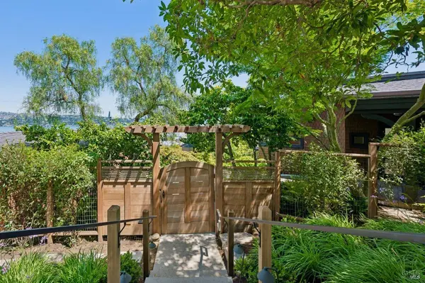 22 Filbert AVE, Sausalito, CA 94965