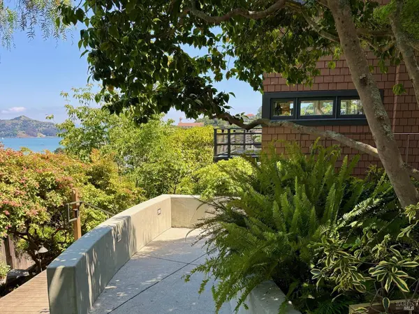 22 Filbert AVE, Sausalito, CA 94965