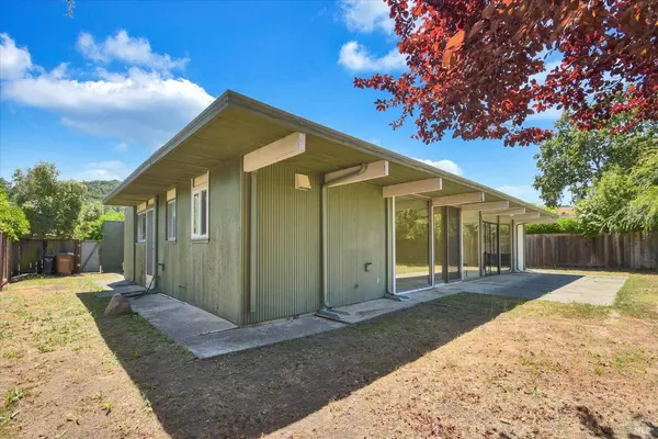 786 Bamboo TER, San Rafael, CA 94903