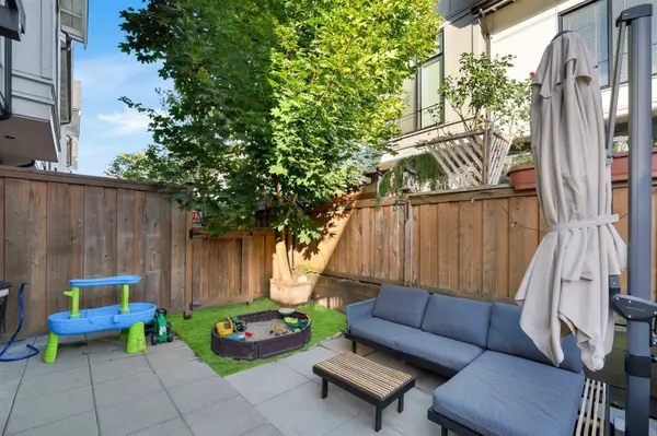 38344 Summits View DR, Squamish, BC V8B 0N4