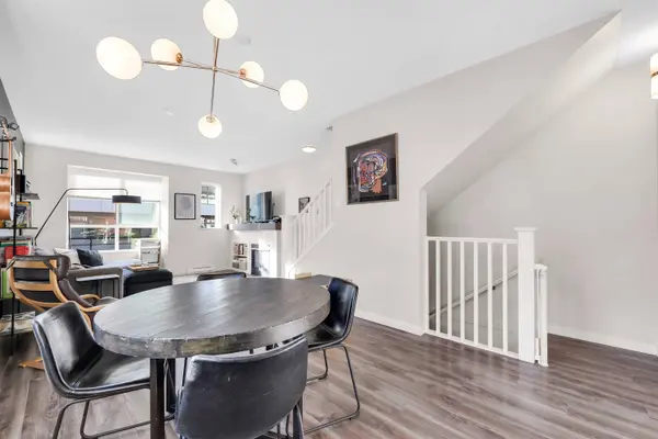 38344 Summits View DR, Squamish, BC V8B 0N4