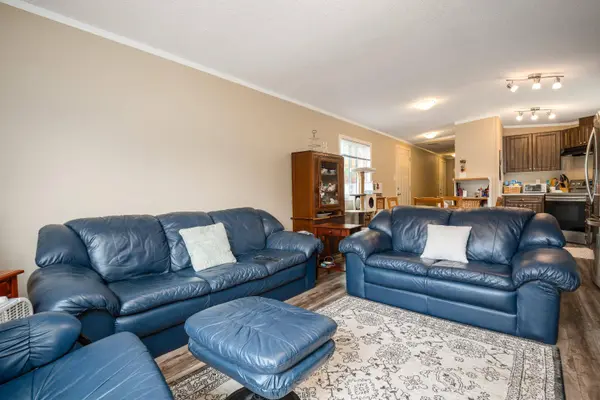 40022 Government RD #5, Squamish, BC V0N 3G0