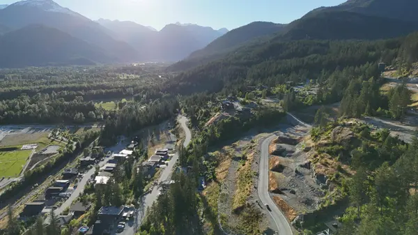 8218 Merlot Peak Drive DR, Pemberton, BC V0N 2L3