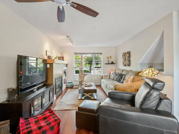 1216 Village Green WAY, Squamish, BC V8B 0N5