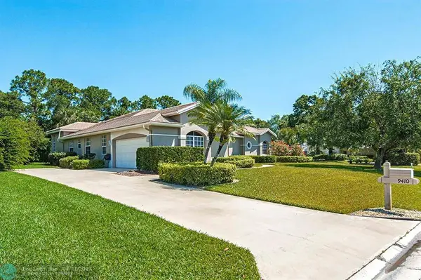 9410 Bunting Ln, Fort Pierce, FL 34951