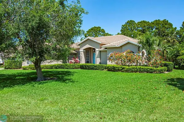 9410 Bunting Ln, Fort Pierce, FL 34951