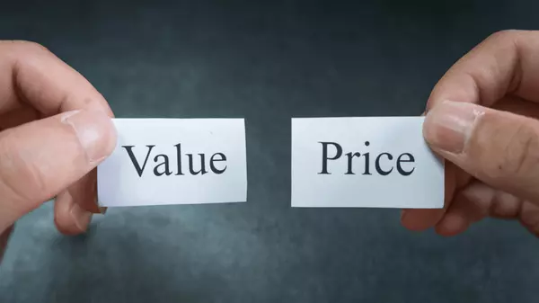 How Do I Choose the Right Listing Price?