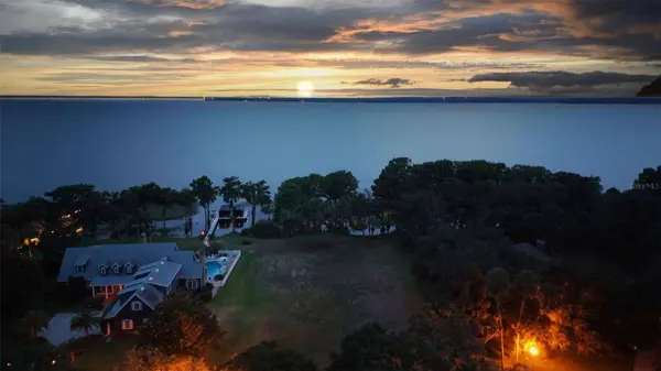 1150 PENINSULA DR, Tavares, FL 32778