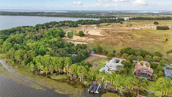 1150 PENINSULA DR, Tavares, FL 32778