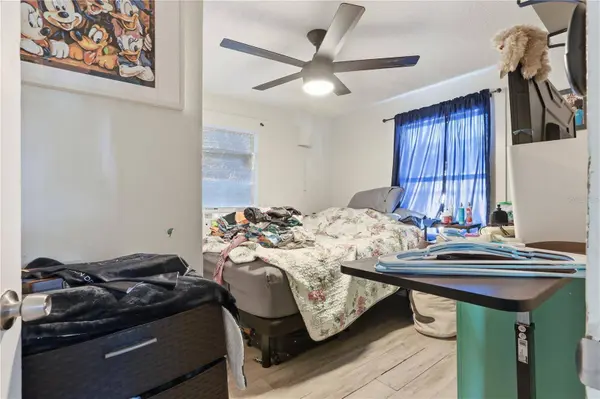 250 W 7TH ST, Apopka, FL 32703