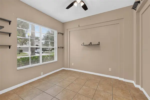 8484 DOVER VIEW LN, Orlando, FL 32829