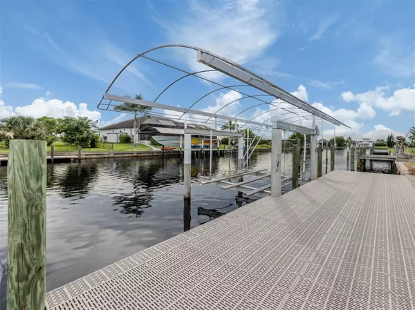 Port Charlotte, FL 33952,162 Croop Lane Southeast