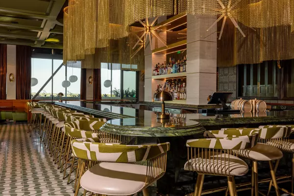 Step into 1960's glamour at the Mont.