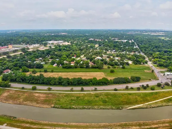 4570 White Settlement Road, Fort Worth, TX 76114