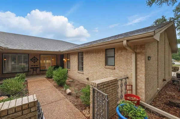 4616 Ranch View Road, Fort Worth, TX 76109