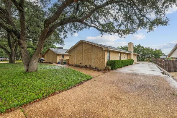 4616 Ranch View Road, Fort Worth, TX 76109