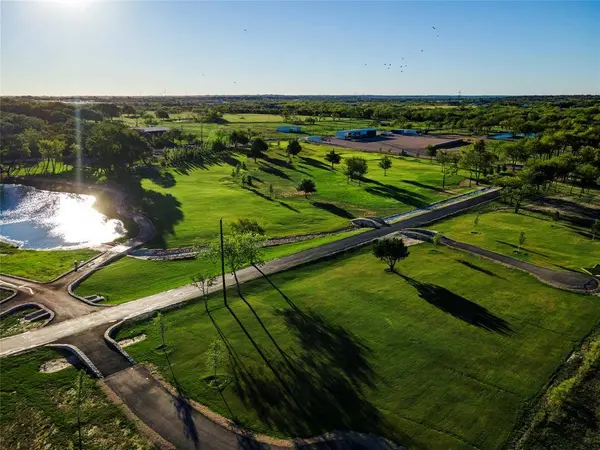 1000 County Road 904, Joshua, TX 76058