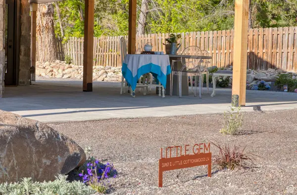 3787 E LITTLE COTTONWOOD LN, Sandy, UT 84092