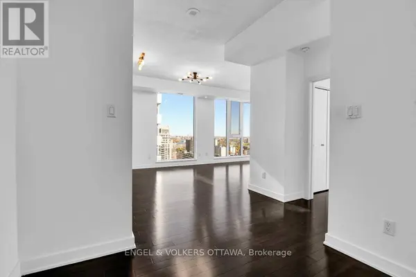 179 Metcalfe ST #2006, Ottawa, ON K2P0W1