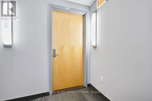 179 Metcalfe ST #2006, Ottawa, ON K2P0W1