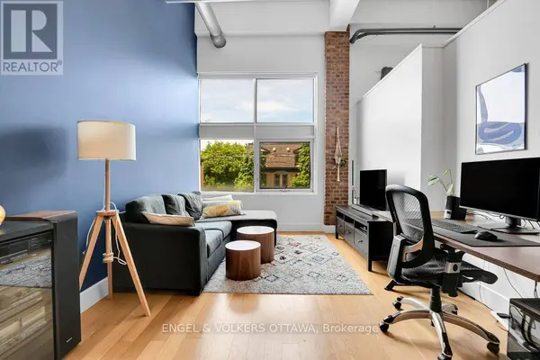 108 Third AVE #201, Ottawa, ON K1S2J8