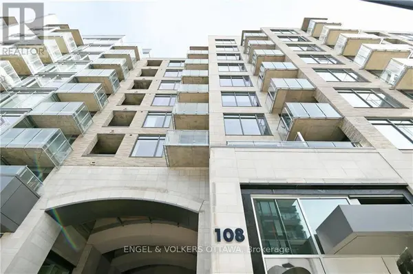 108 Richmond RD #208, Ottawa, ON K1Z0B3