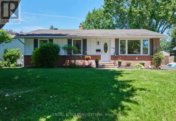 2123 BLUE JAY CRESCENT, Ottawa, ON K1J6A9